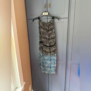 Black and Blue Sleeveless Halter Midi Sundress